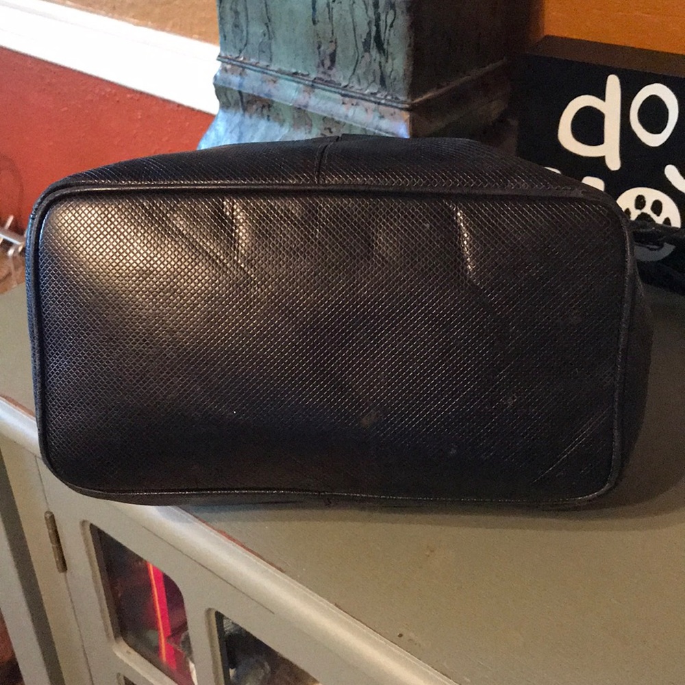 Vintage Bottega Veneta Black Bucket Shoulder Bag - Picture 4 of 9
